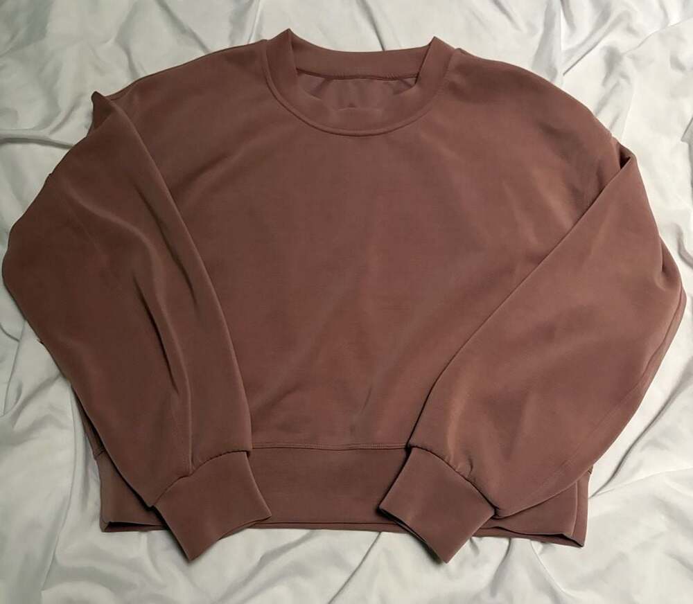 Lululemon Softstreme Perfectly Oversized Cropped Crew size 4